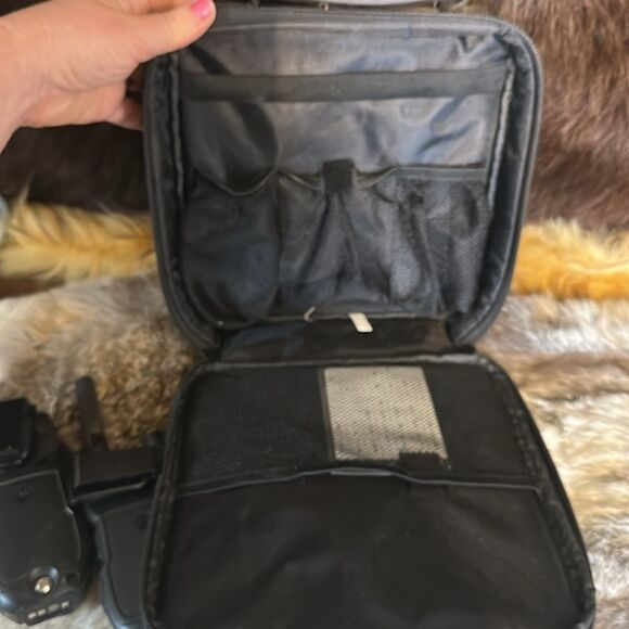 Motorola Talkabout 2 way radios (7003) - Picture 6 of 6